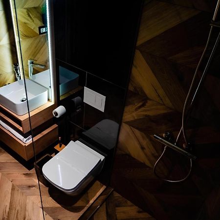 Hotel Goya Boutique Târgu Jiu Exteriör bild